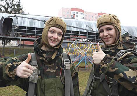 One Day in the Army for pageant participants from Vitebsk