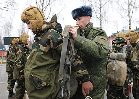 One Day in the Army for pageant participants from Vitebsk