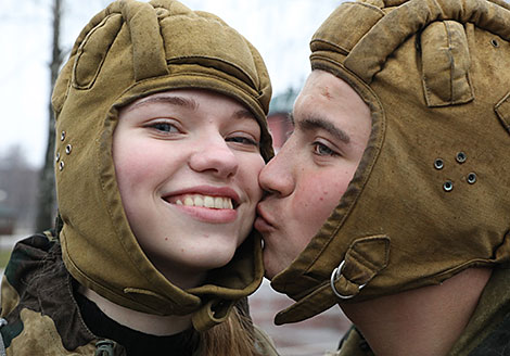 One Day in the Army for pageant participants from Vitebsk