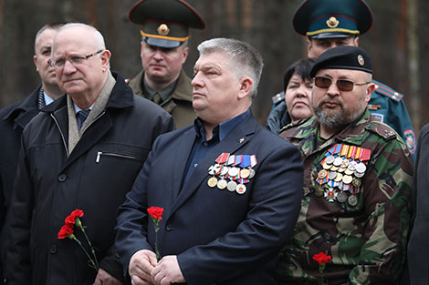 Мітынг у памяць аб вязнях лагера смерці 