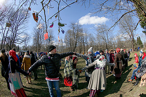 Calling of Spring rite in Vyazynka