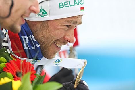 Sergey Bocharnikov claims Pursuit Gold at IBU OECH 2020 