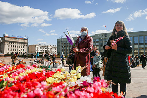 Празднование Вербного воскресенья в Красном костёле в Минске