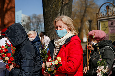 Святкаванне Вербнай нядзелі ў Чырвоным касцёле ў Мінску