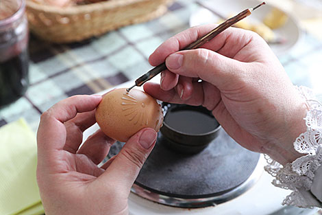 Master class on Easter egg decoration