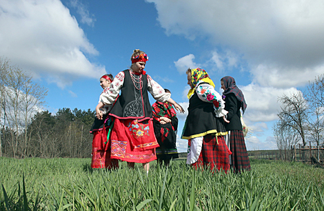 Walking the Sula rite in Gomel District