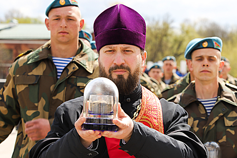 “To the Glory of the Common Victory!” campaign in Brest