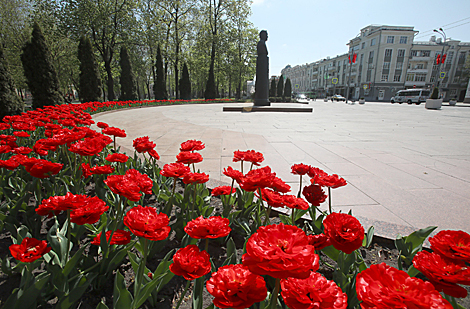 Gomel opens fountain season