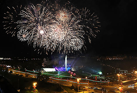 Belarus remembers: Festive firework to mark 75th anniversary of Great Victory
