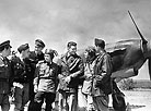 1944 год. У аперацыі "Баграціён" актыўна ўдзельнічаў авіяцыйны полк "Нармандыя-Нёман"