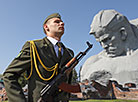 Wreath laying ceremony in the Brest Fortress