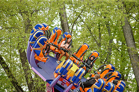 Amusement rides open in Minsk