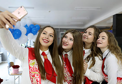 Last Bell ceremony in Vitebsk Gymnasium No.8