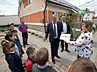 "Белая Русь" и депутаты поздравили воспитанников детдома семейного типа в Гомеле