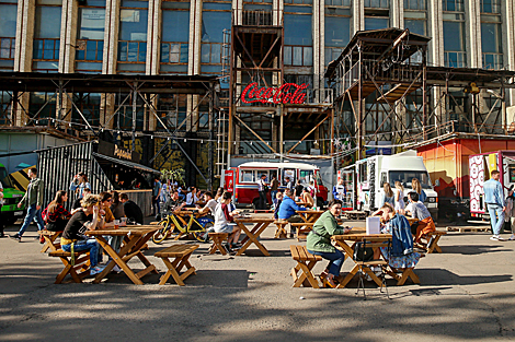 Pesochnitsa food court in Minsk