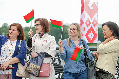 Belarus Remembers! patriotic procession in Minsk