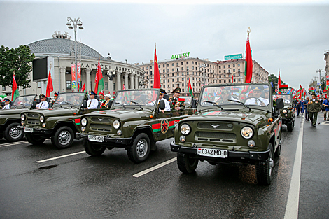 Belarus Remembers! patriotic procession in Minsk