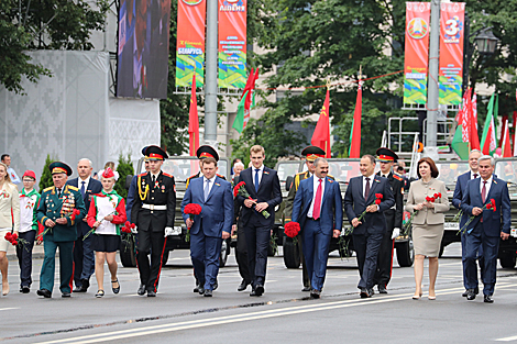 Belarus Remembers! patriotic procession in Minsk