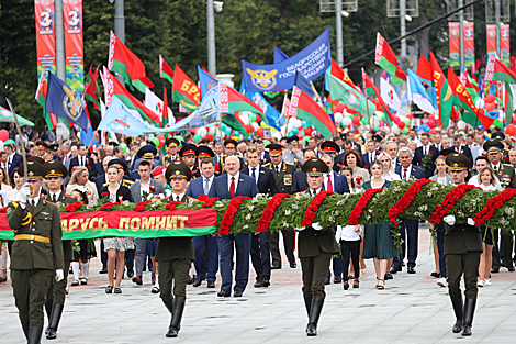 Belarus Remembers! patriotic procession in Minsk