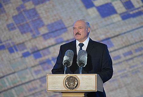Aleksandr Lukashenko at Kupala Night Festival in Alexandria