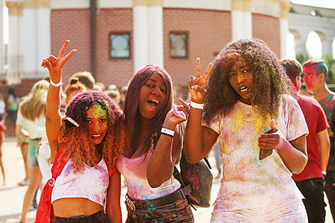 Фестываль колераў Colorfest 