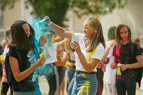 Фестываль колераў Colorfest 
