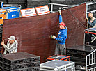 Монтаж оборудования на главной площадке "Славянского базара в Витебске" 