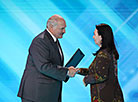 Lukashenko presented the Union State awards to litterateurs and artists