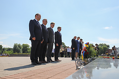 A flower ceremony at the Brest Hero Fortress memorial