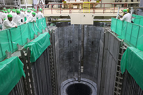 Belarusian nuclear power plant: fueling of plant’s first reactor 