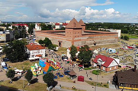 Лідскі замак з вышыні птушынага палёту 