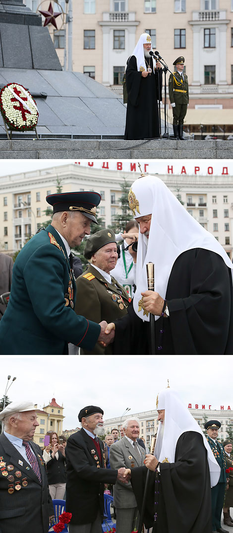 Патрыярх Кірыл з ветэранамі вайны каля манумента Перамогі ў Мінску