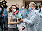 Депутаты поздравили пациенток 5-й больницы Минска
