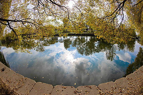 Autumn in Slepianka water system