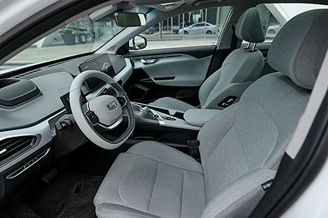 Электрамабіль Geely Geometry A