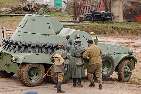 Artillery Day at Stalin's Line