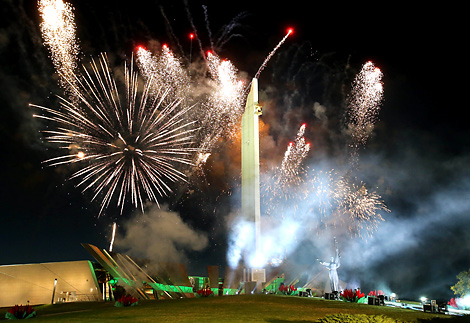 Fireworks at the Minsk Hero City stele