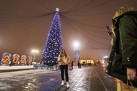Площадка у Дворца спорта