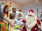 Новогодний праздник в Могилевской областной детской больнице