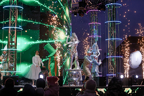 Christmas Merry-go-Round show in Minsk