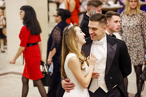 Elegant guests in the hall of the Bolshoi Theater