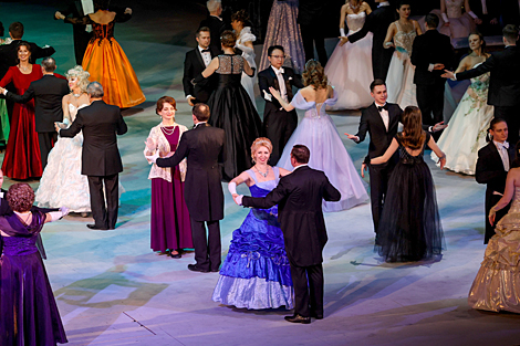 New Year's ball in Bolshoi Theater