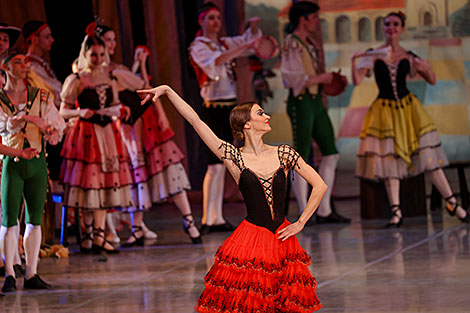 Belarus' Bolshoi Theater marks Klara Malysheva's 85th birthday with Don Quixote ballet