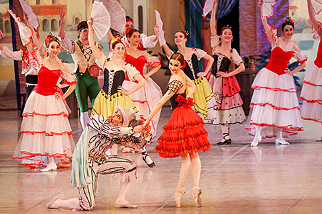 Belarus' Bolshoi Theater marks Klara Malysheva's 85th birthday with Don Quixote ballet