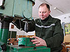 Aleksandr Petrovsky, a handicrafts and drawing teacher at secondary school No.2 of Beshenkovichi