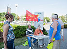 Campaign to collect presidential ballot nomination signatures gets underway in Belarus 