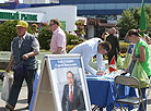 Campaign to collect presidential ballot nomination signatures gets underway in Belarus