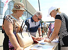 Campaign to collect presidential ballot nomination signatures gets underway in Belarus