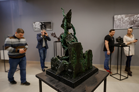 Aleksei Ostrov's sculpture exhibition