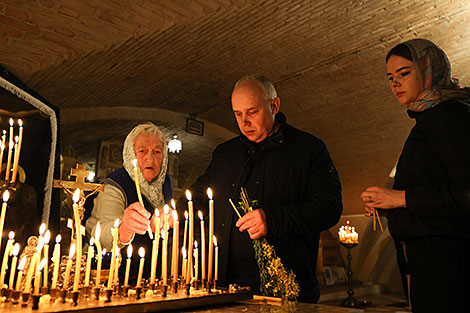 Orthodox believers celebrate Palm Sunday